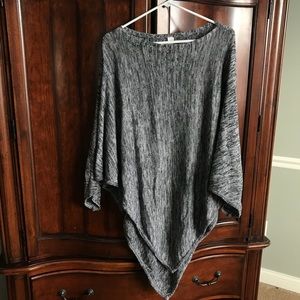 Lululemon sweater poncho ONE SIZE